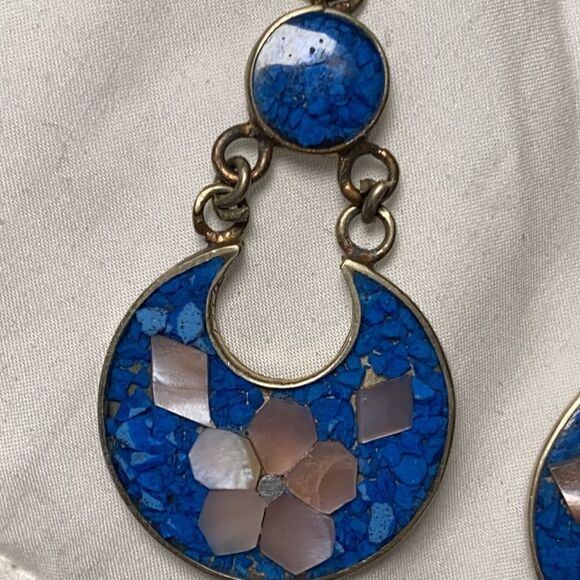 Genuine Lapis & mother of  Signed Alpoco Mexico Silver Mosaic  Flower Earrings - Picture 6 of 11